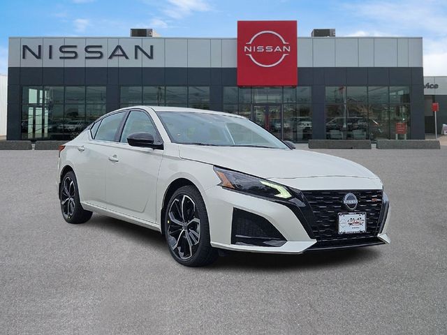 2026 Nissan Altima SR