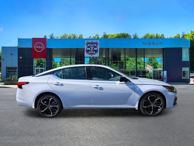 2026 Nissan Altima SR
