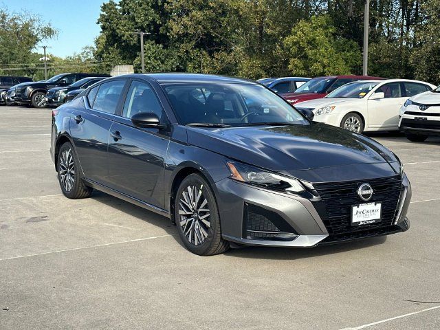 2026 Nissan Altima SV