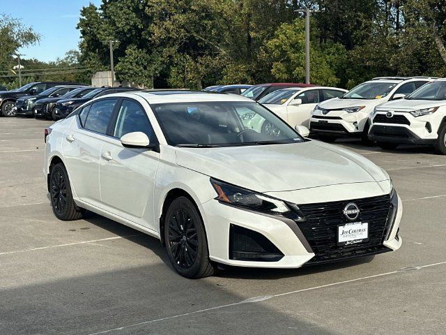 2026 Nissan Altima SV