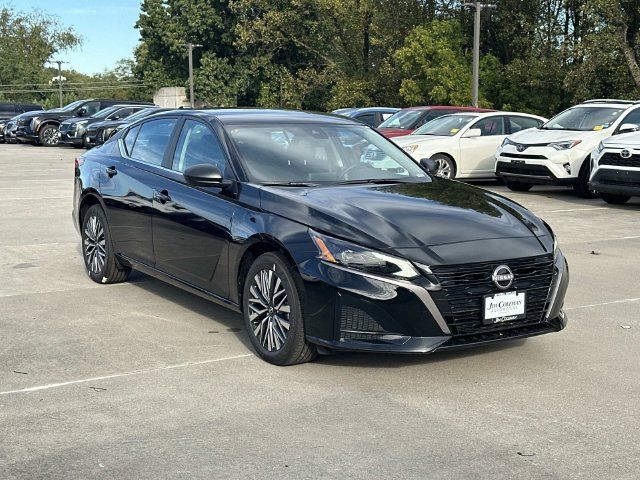 2026 Nissan Altima SV