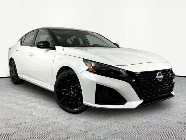 2026 Nissan Altima SR