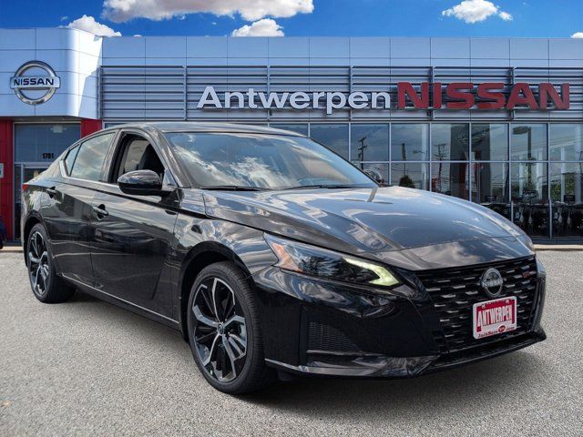 2026 Nissan Altima SR