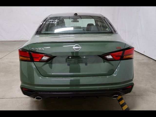 2026 Nissan Altima SR