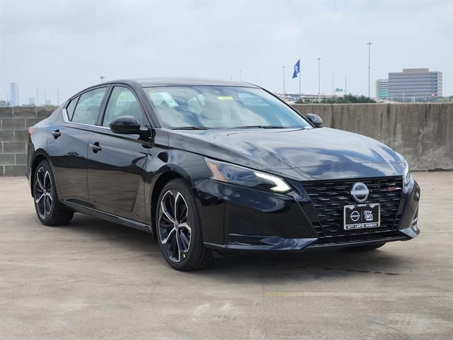 2026 Nissan Altima SR