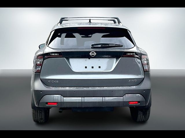 2026 Nissan Kicks SV