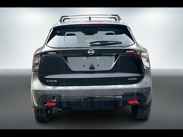 2026 Nissan Kicks SV