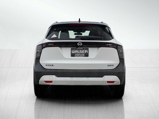 2026 Nissan Kicks SV