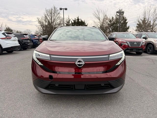 2026 Nissan LEAF PLATINUM+