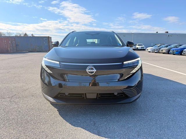 2026 Nissan LEAF PLATINUM+