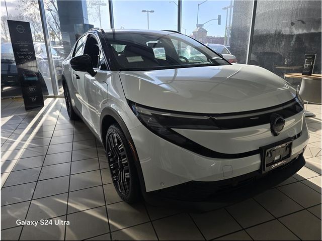 2026 Nissan LEAF PLATINUM+