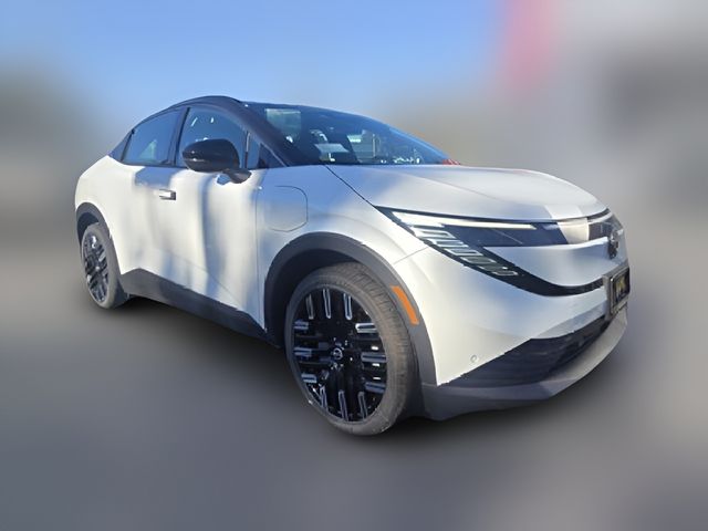 2026 Nissan LEAF PLATINUM+