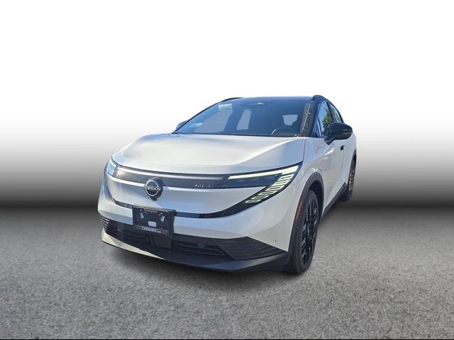 2026 Nissan LEAF PLATINUM+