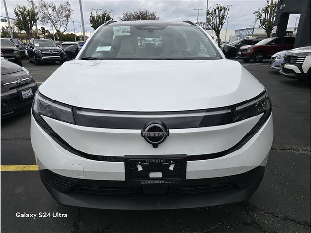 2026 Nissan LEAF PLATINUM+