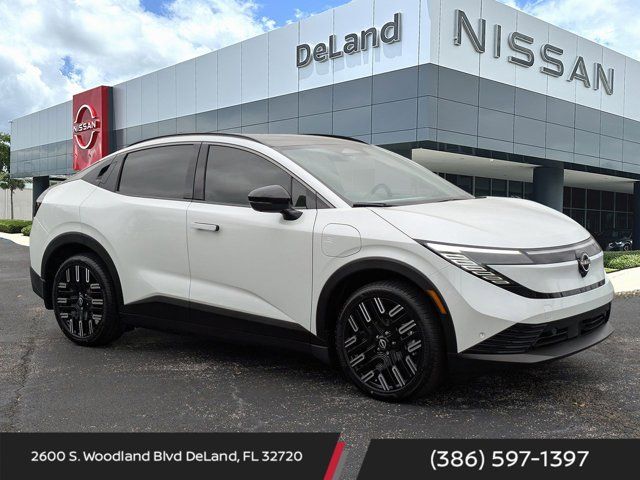 2026 Nissan LEAF PLATINUM+