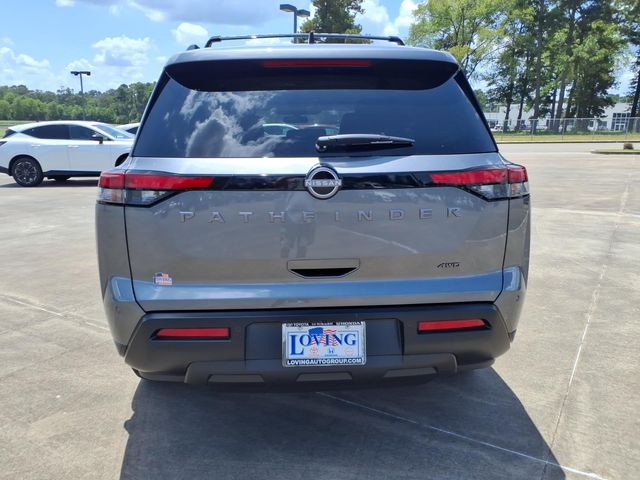 2026 Nissan Pathfinder SV