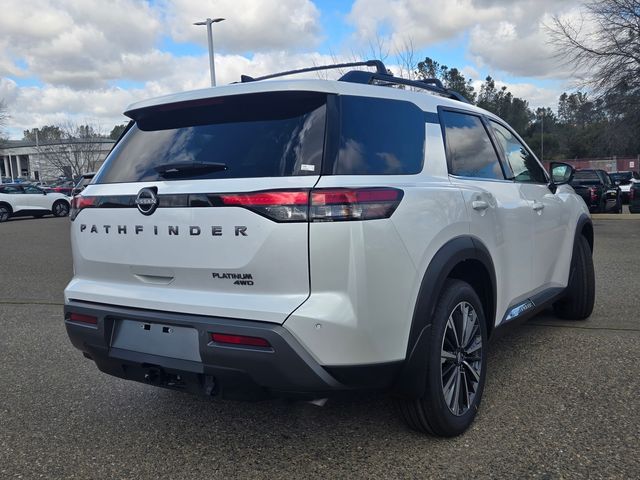 2026 Nissan Pathfinder Platinum