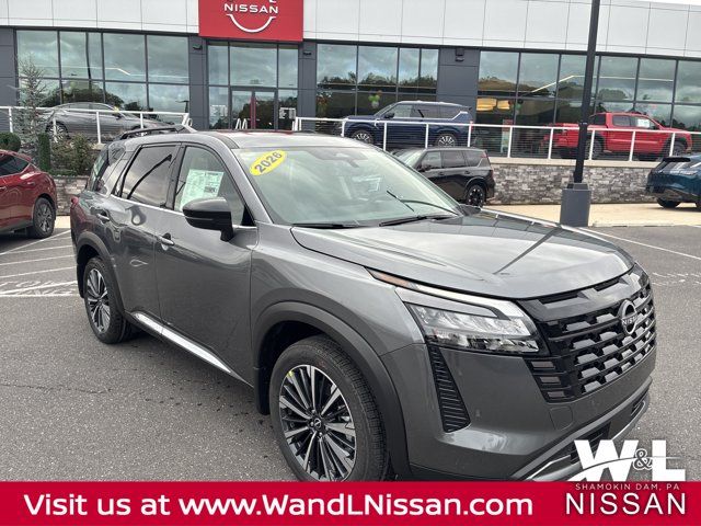 2026 Nissan Pathfinder Platinum