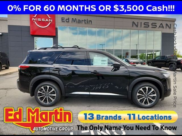 2026 Nissan Pathfinder Platinum