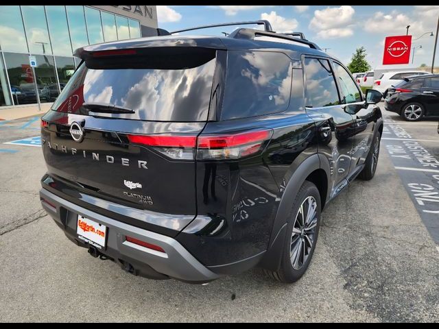 2026 Nissan Pathfinder Platinum