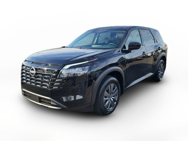 2026 Nissan Pathfinder S