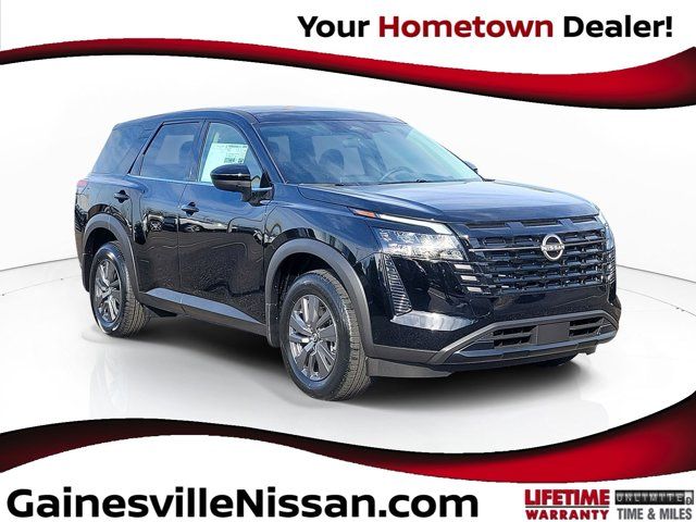 2026 Nissan Pathfinder S