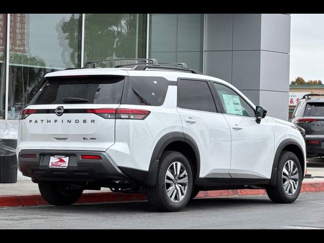 2026 Nissan Pathfinder SL