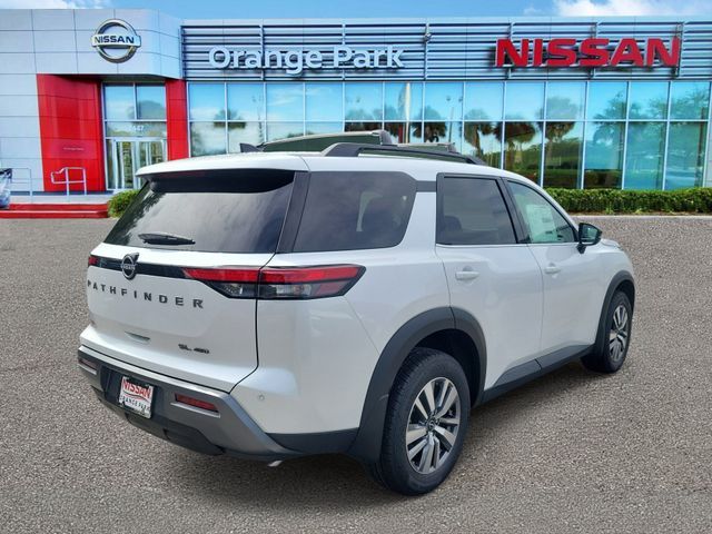 2026 Nissan Pathfinder SL
