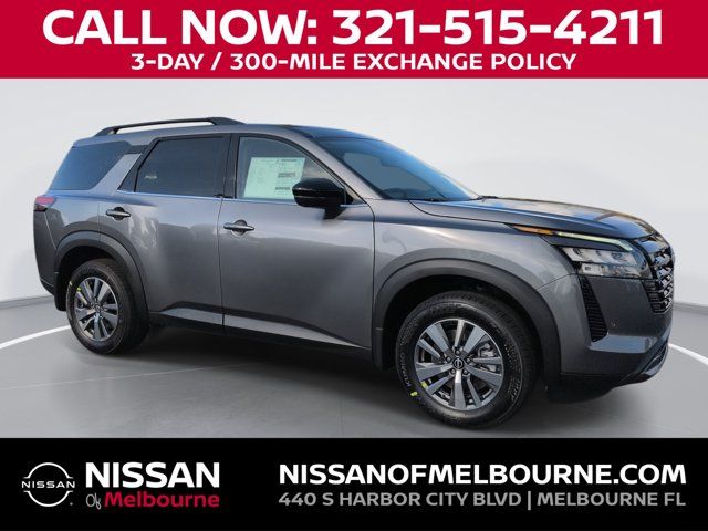 2026 Nissan Pathfinder SL