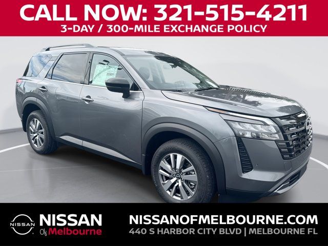 2026 Nissan Pathfinder SL