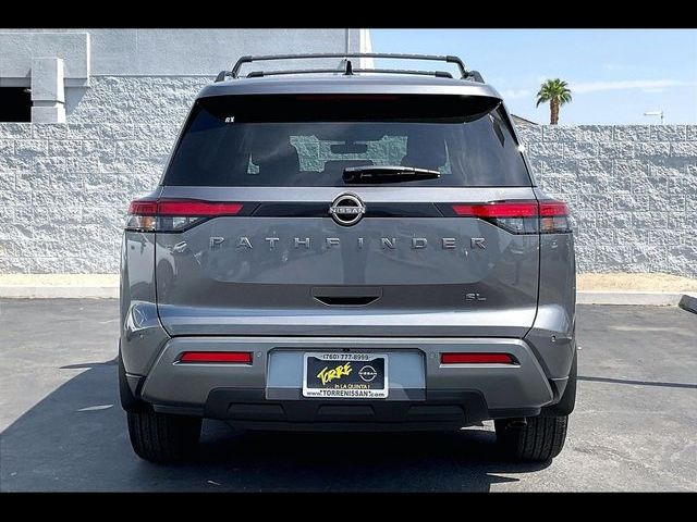 2026 Nissan Pathfinder SL