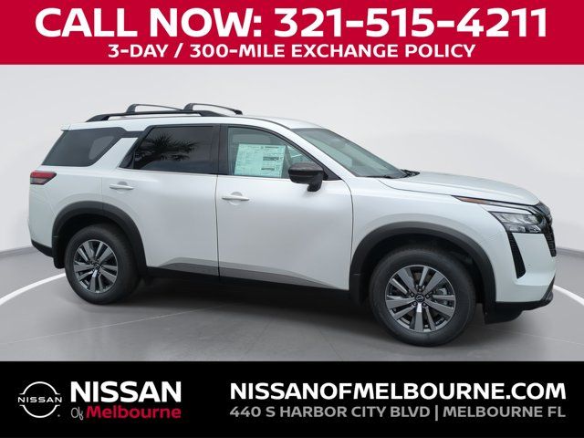 2026 Nissan Pathfinder SL