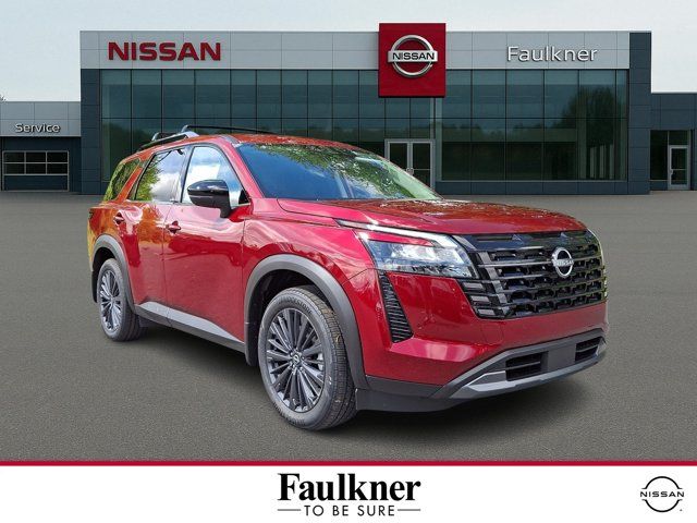 2026 Nissan Pathfinder SL