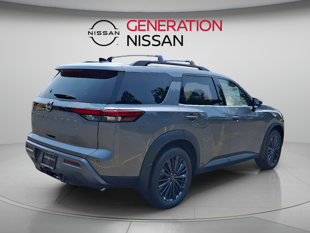 2026 Nissan Pathfinder SL