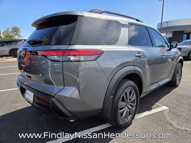 2026 Nissan Pathfinder SV