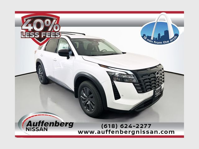2026 Nissan Pathfinder SV