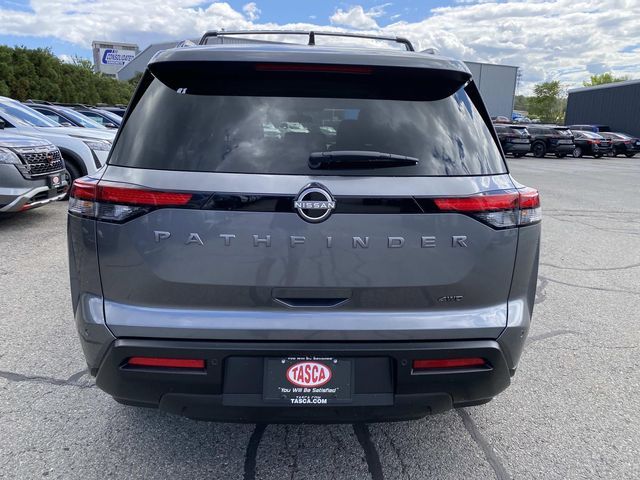2026 Nissan Pathfinder SV