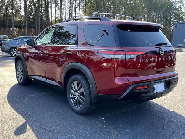 2026 Nissan Pathfinder SV