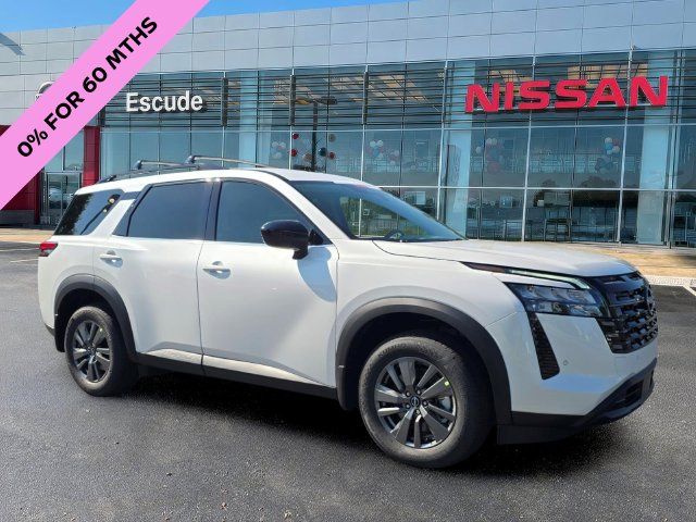 2026 Nissan Pathfinder SV