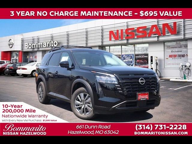 2026 Nissan Pathfinder SV