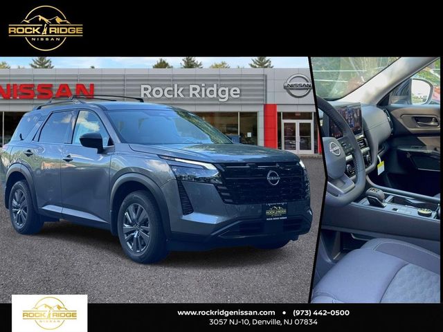 2026 Nissan Pathfinder SV