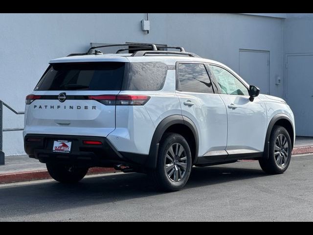 2026 Nissan Pathfinder SV