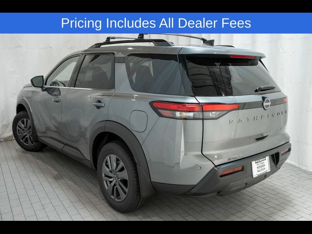 2026 Nissan Pathfinder SV