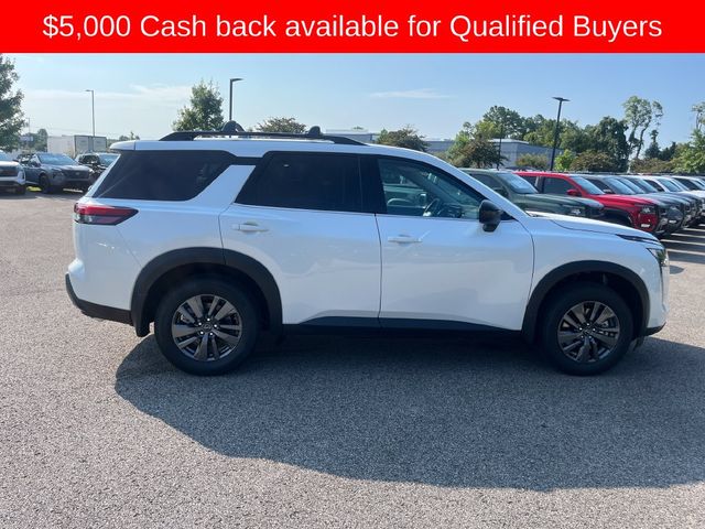 2026 Nissan Pathfinder SV