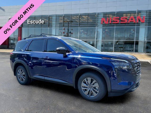 2026 Nissan Pathfinder SV