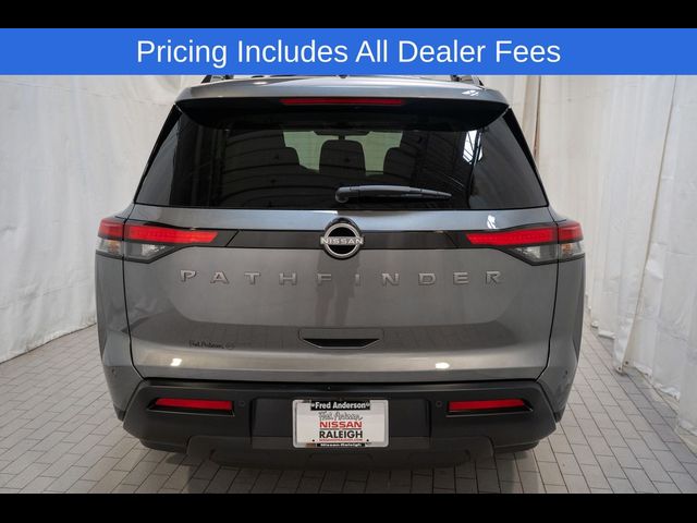 2026 Nissan Pathfinder SV