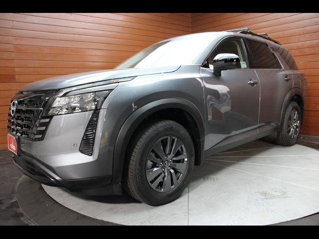 2026 Nissan Pathfinder SV
