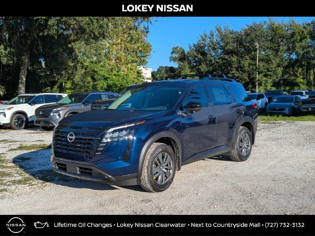 2026 Nissan Pathfinder SV