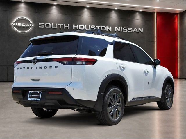 2026 Nissan Pathfinder SV