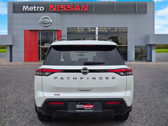 2026 Nissan Pathfinder SV